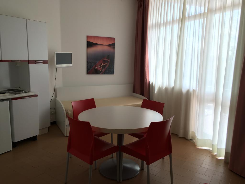 Residence Wieland Torri Del Benaco Exterior foto